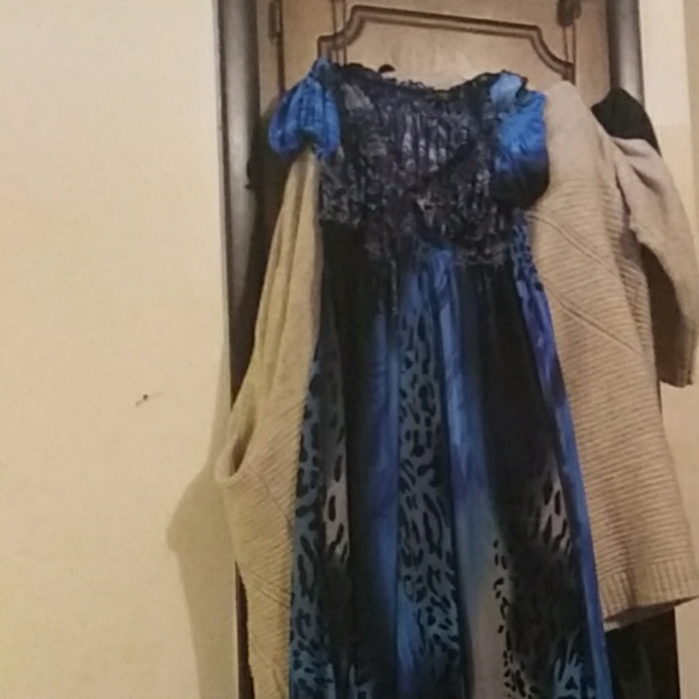 Maxi dress